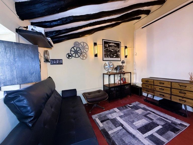 Property thumbnail 25