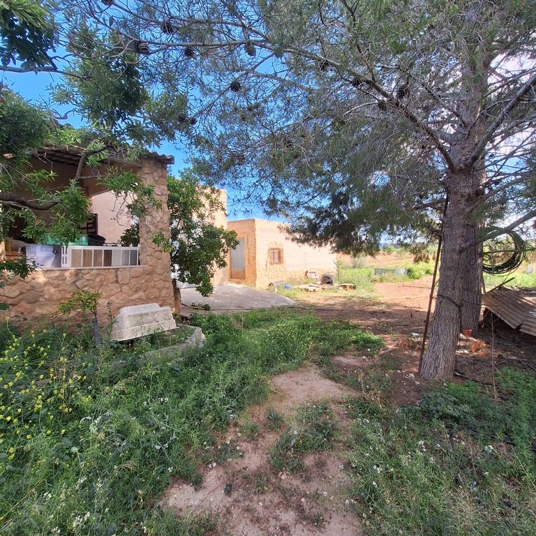 Property thumbnail 13
