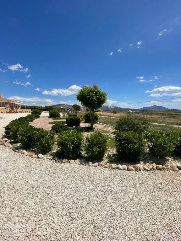 Property thumbnail 38