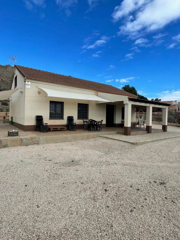 Property thumbnail 1