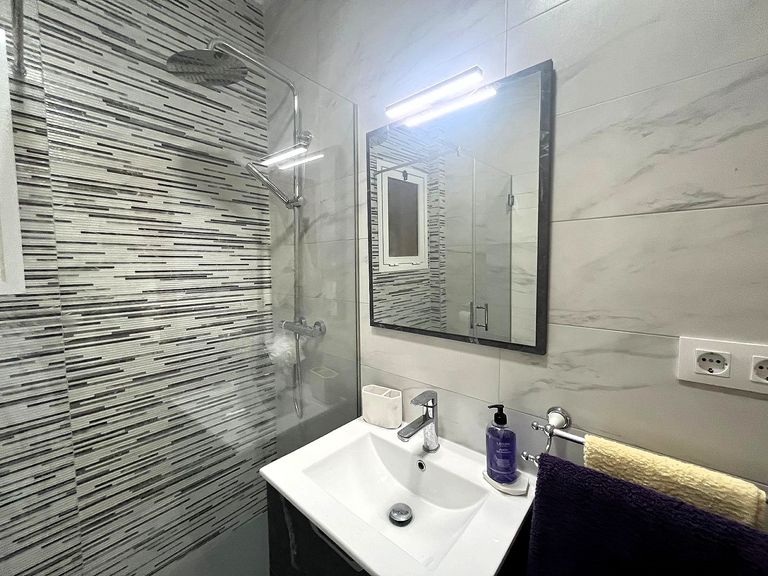 Property thumbnail 11