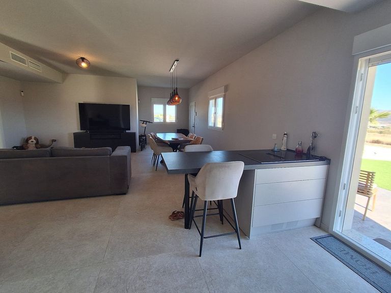Property thumbnail 10