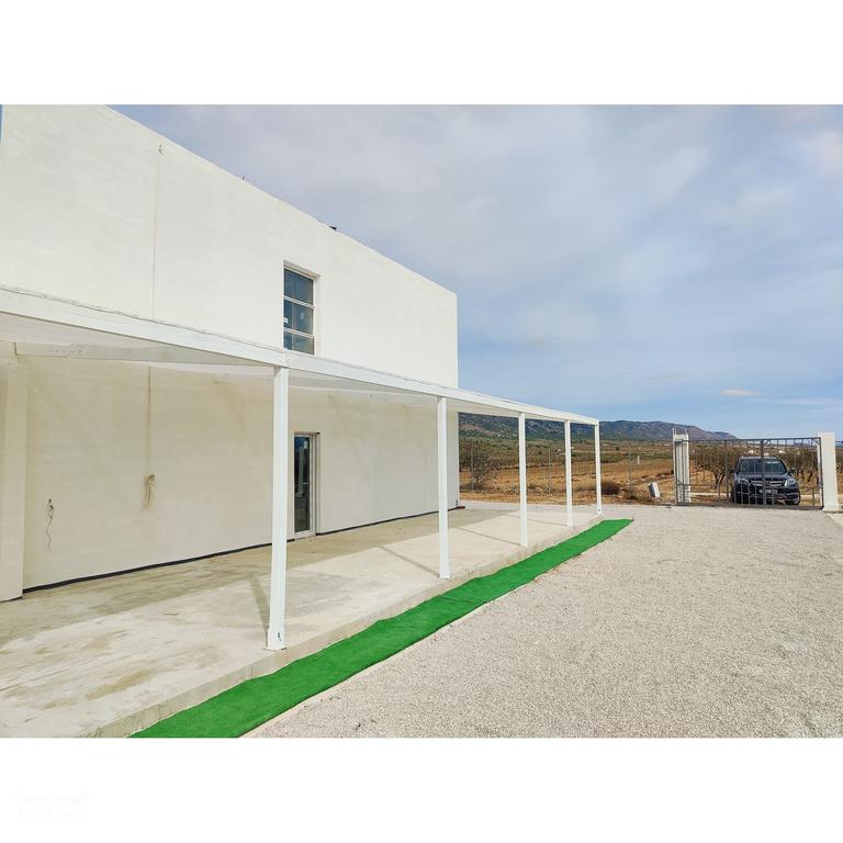 4 bedroom Detached villa in Town, Costa Blanca - Property IV6552