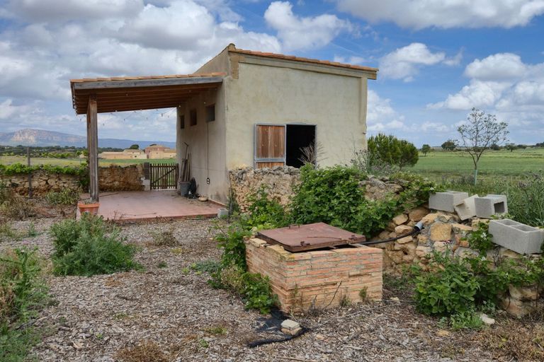 Property thumbnail 12