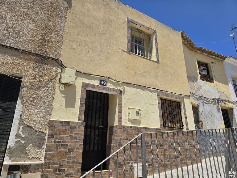 3 bedroom House / Villa in Sax, Costa Blanca - Property IV13874