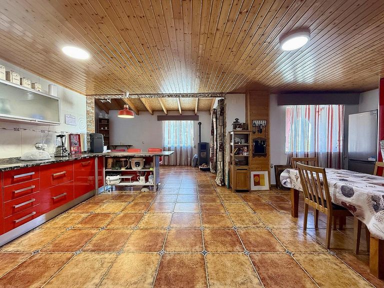Property thumbnail 23