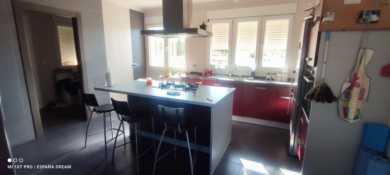 Property thumbnail 8