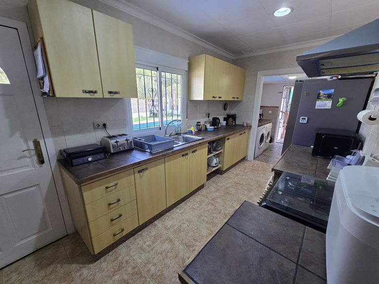 Property thumbnail 9