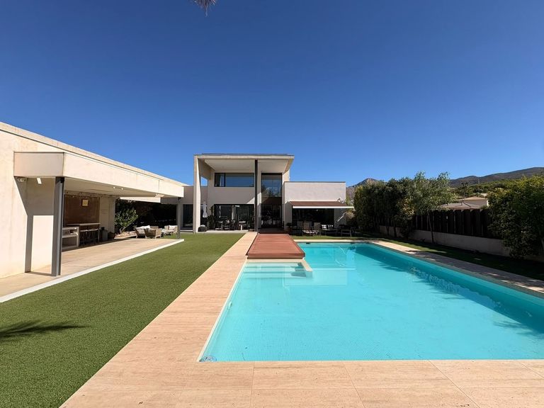 Property thumbnail 1