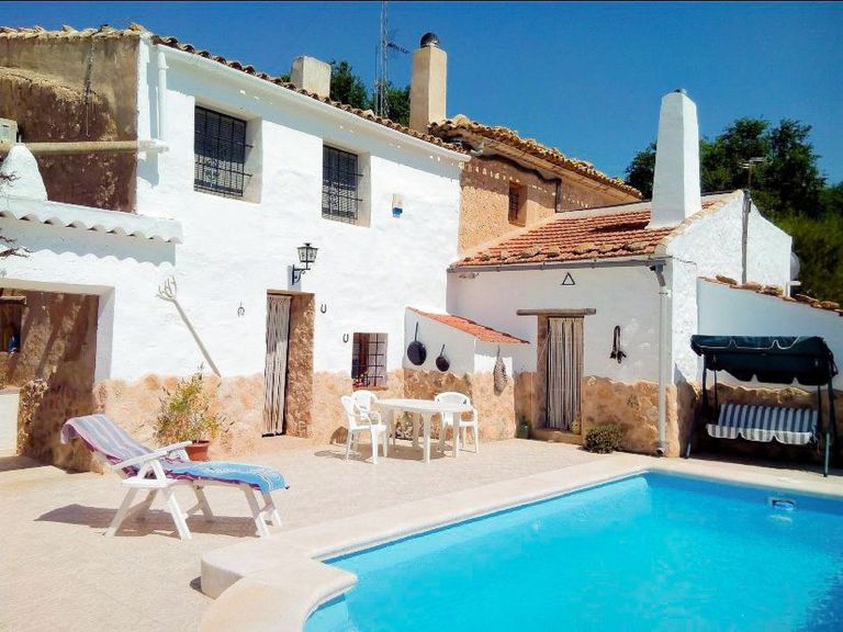 Property thumbnail 1
