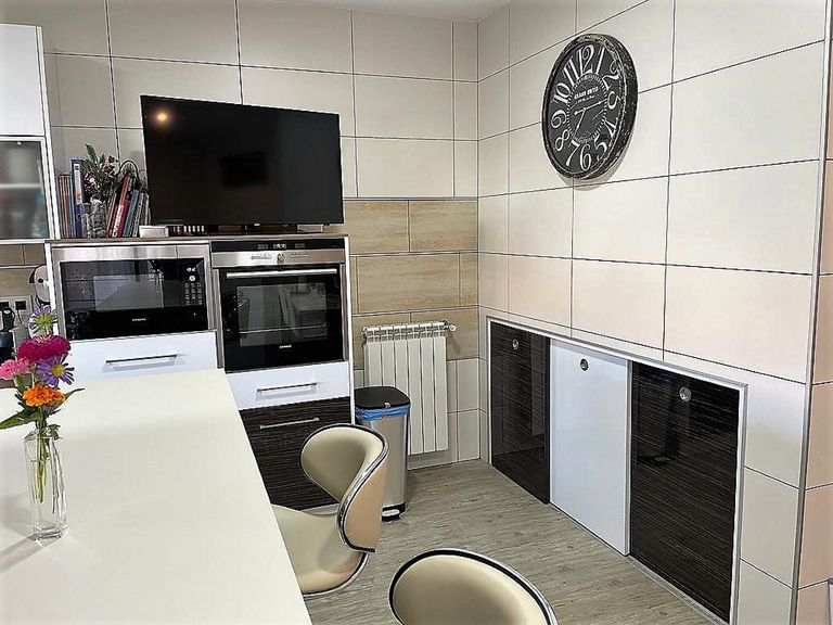 Property thumbnail 5