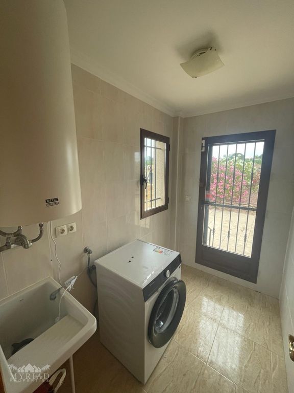 Property thumbnail 12