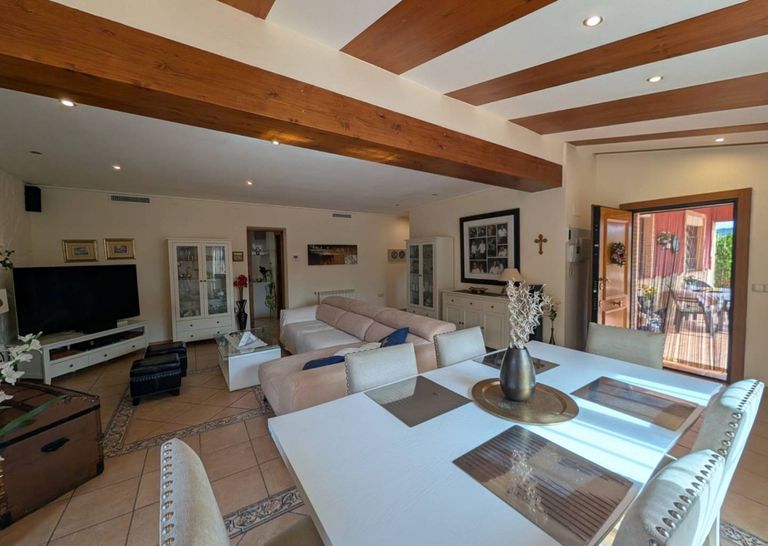 Property thumbnail 5