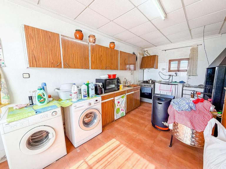 Property thumbnail 32