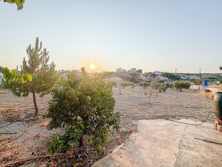 Property thumbnail 34