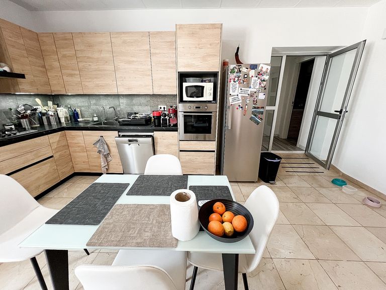 Property thumbnail 4