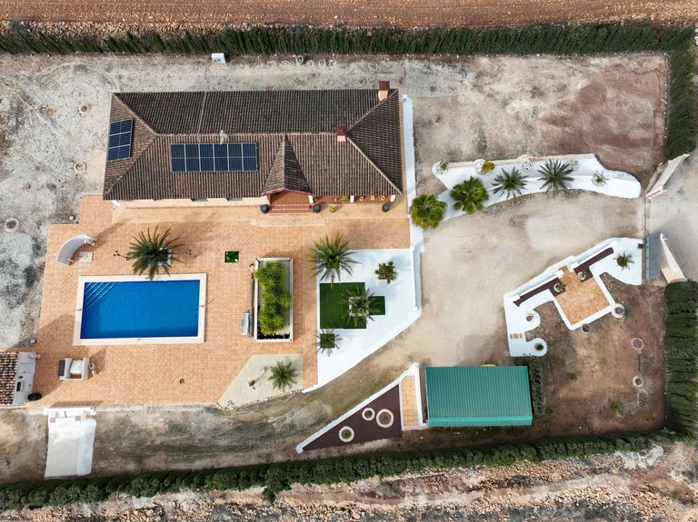Property thumbnail 39