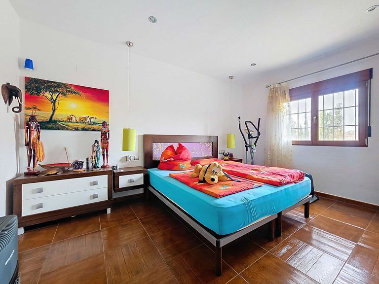 Property thumbnail 10
