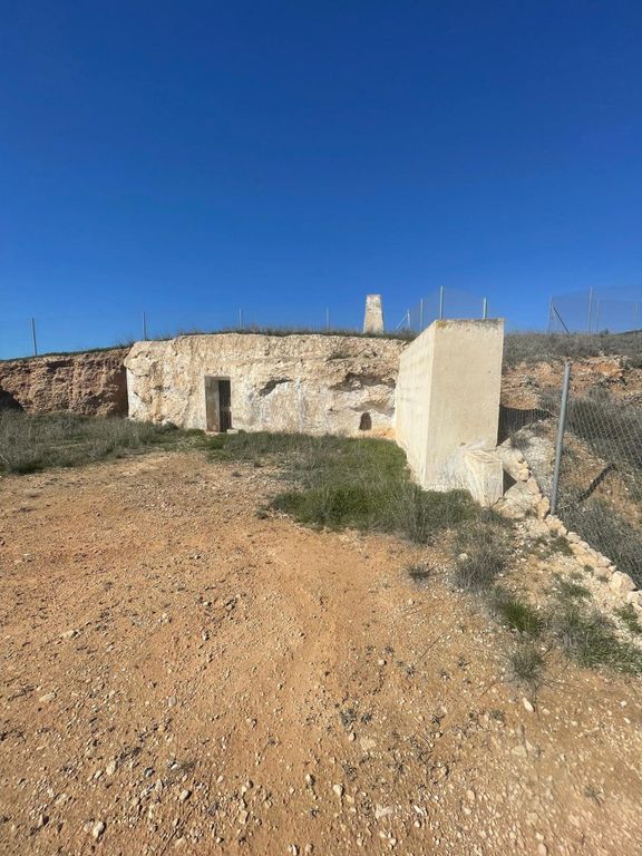 Property thumbnail 7