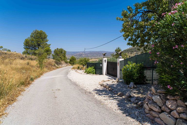 Property thumbnail 12