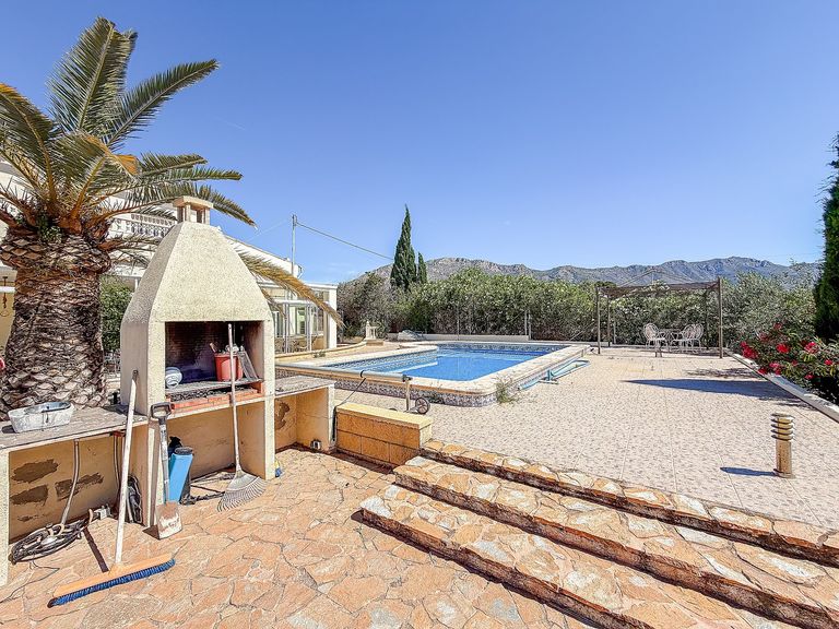 Property thumbnail 10