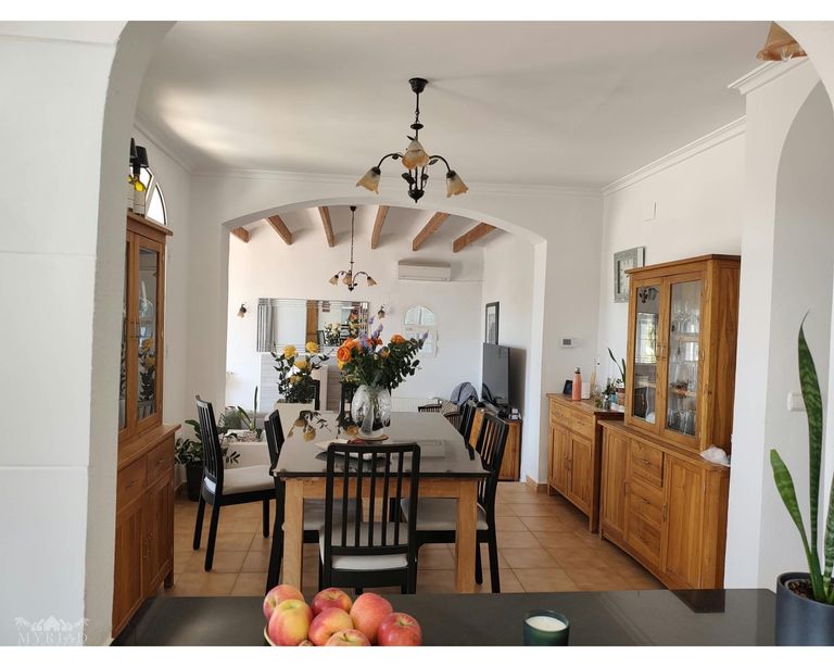 Property thumbnail 7