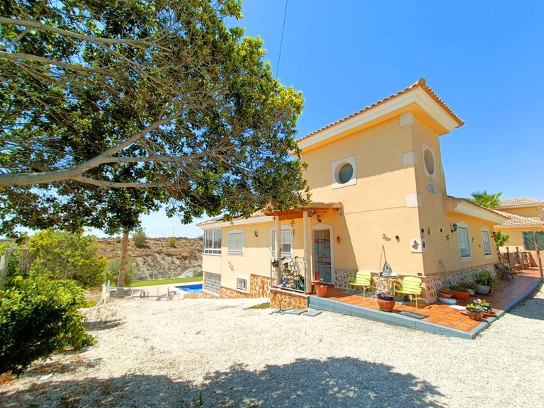 Property thumbnail 3