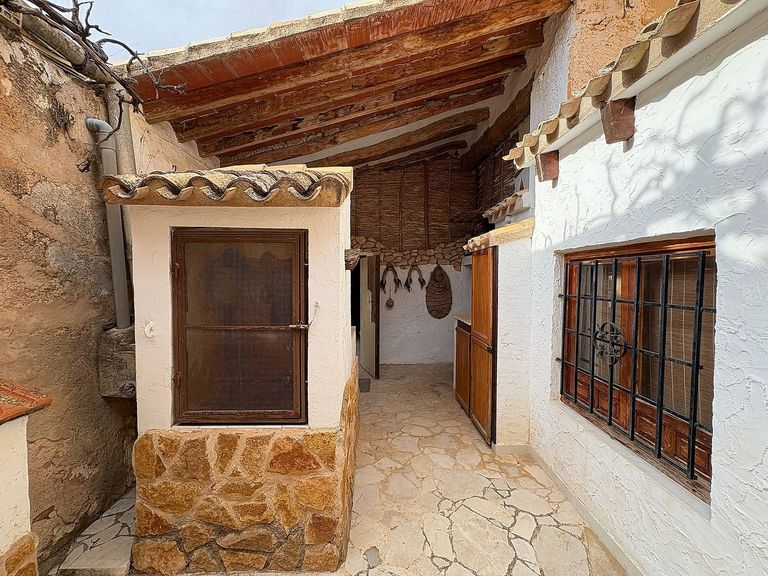 Property thumbnail 30