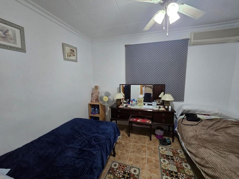 Property thumbnail 9