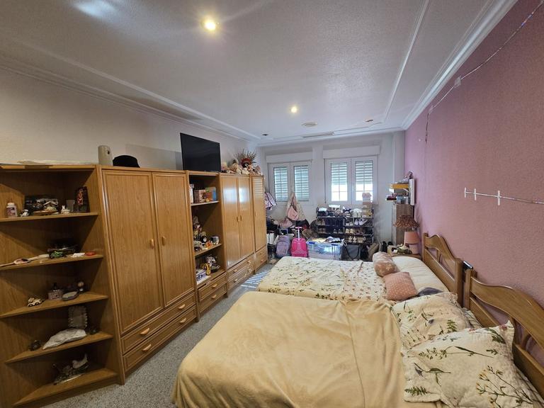 Property thumbnail 13