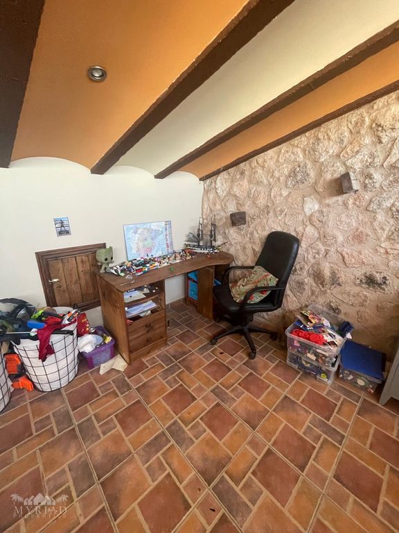 Property thumbnail 39