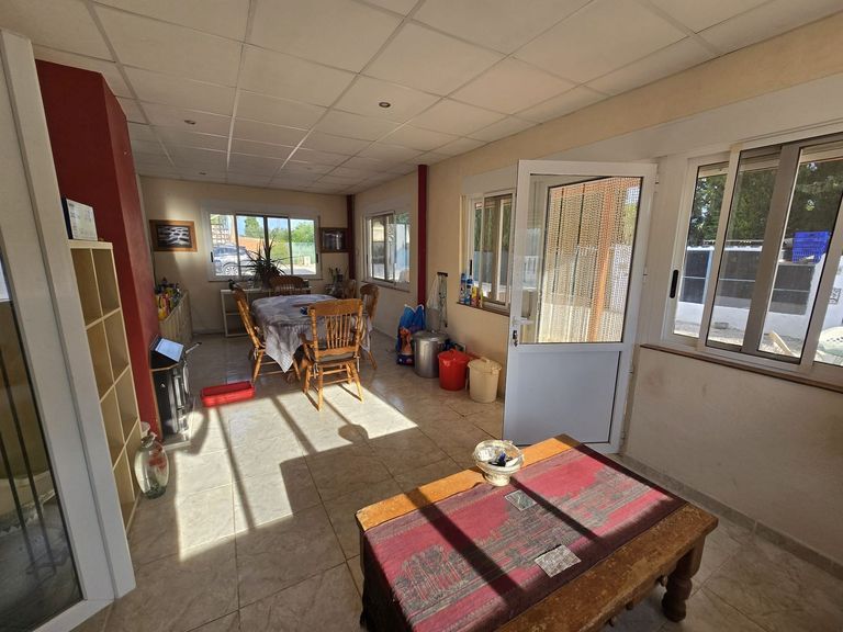 Property thumbnail 12