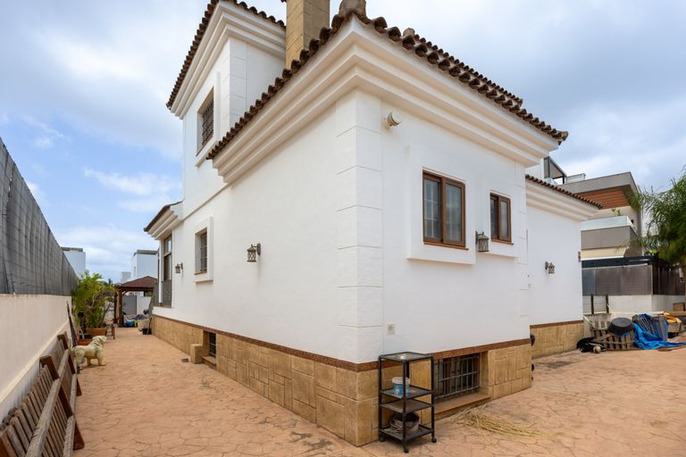 Property thumbnail 43