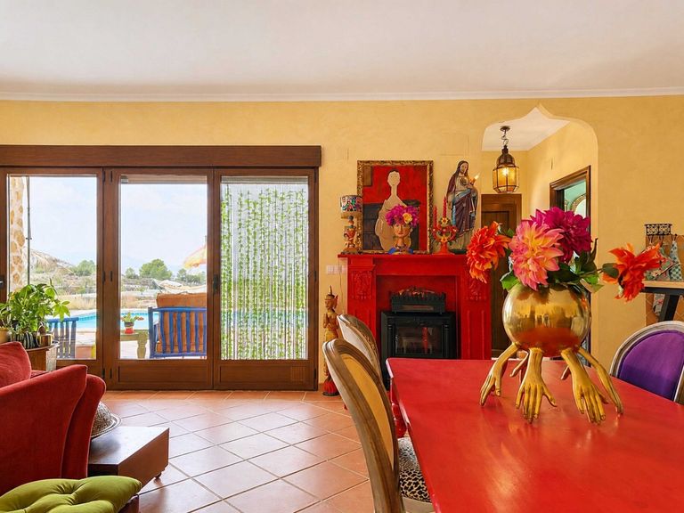 Property thumbnail 37