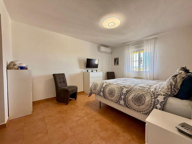 Property thumbnail 23