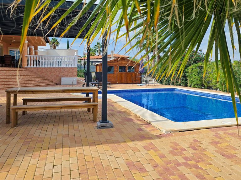 Property thumbnail 35