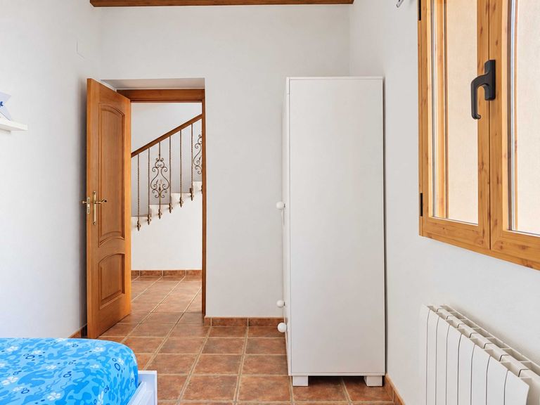 Property thumbnail 48