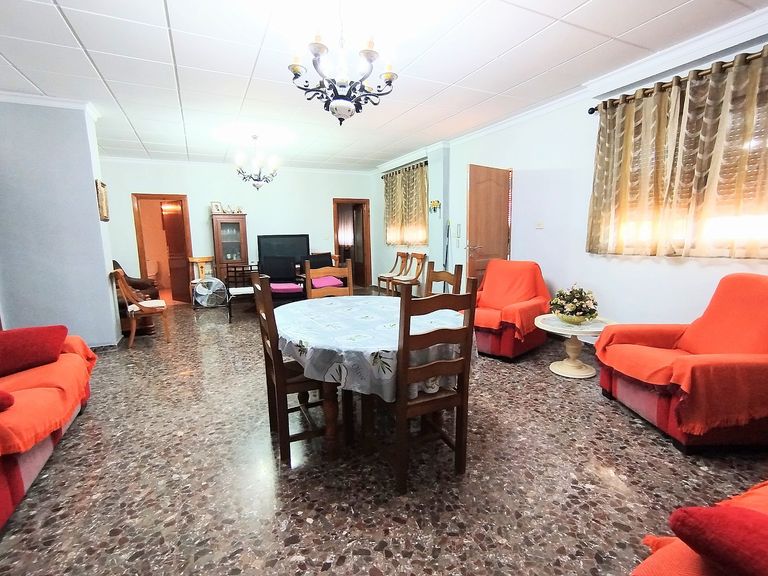 Property thumbnail 13