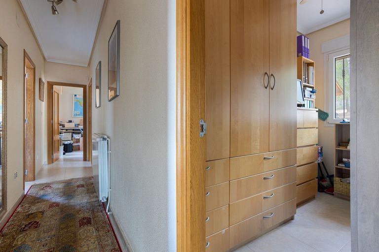 Property thumbnail 14