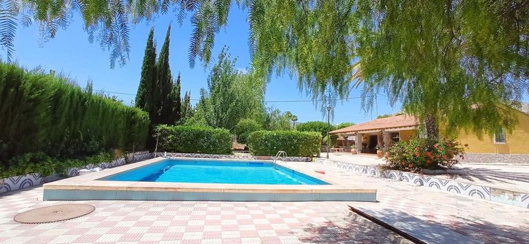 Property thumbnail 10