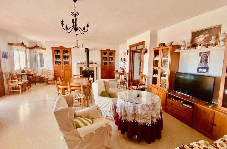 Property thumbnail 9