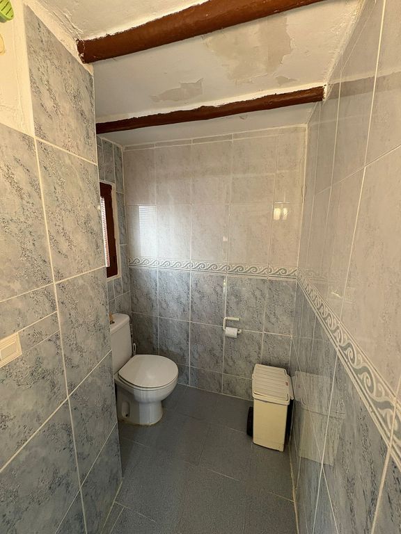 Property thumbnail 35