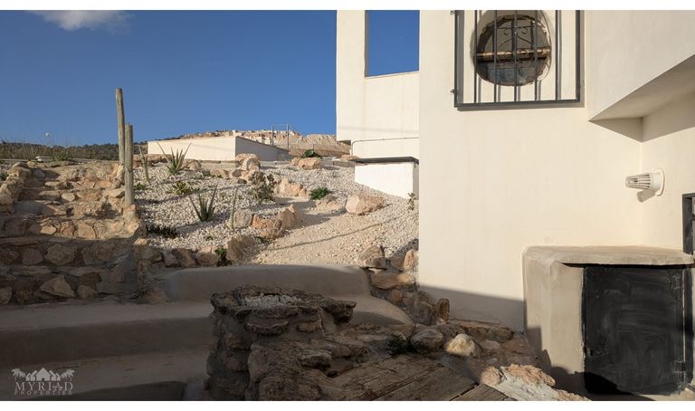 Property thumbnail 43