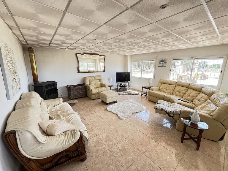 Property thumbnail 5