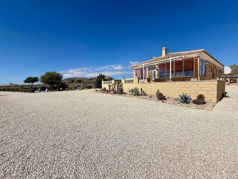 Property thumbnail 1