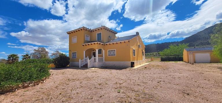 Property thumbnail 2