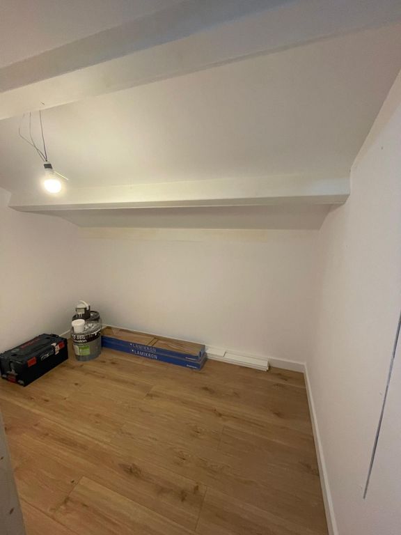 Property thumbnail 26
