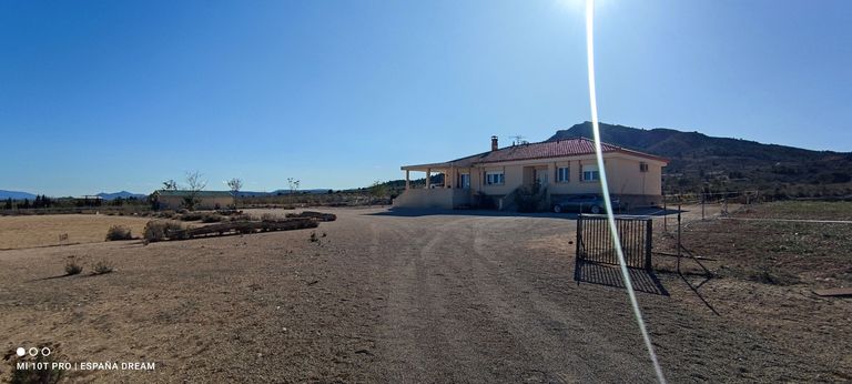 Property thumbnail 30