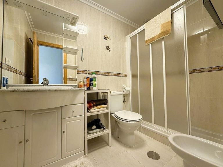 Property thumbnail 16