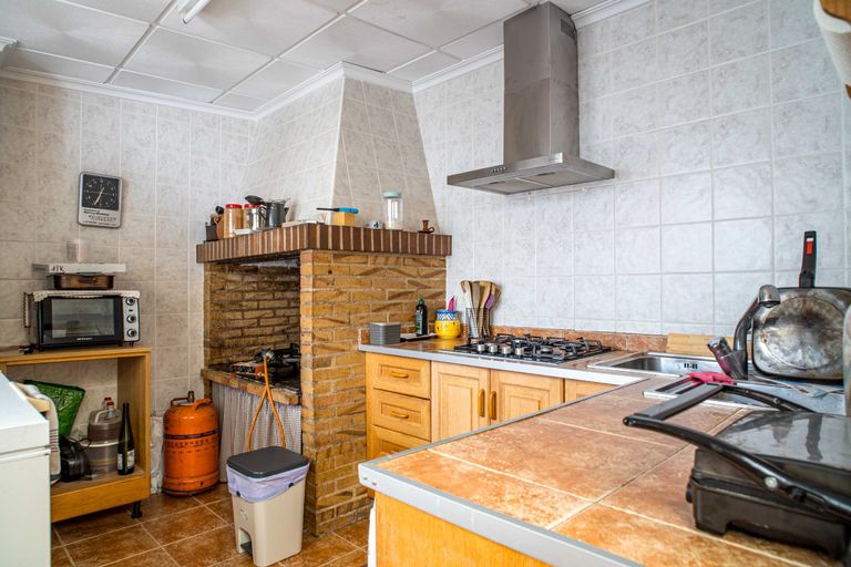 Property thumbnail 16